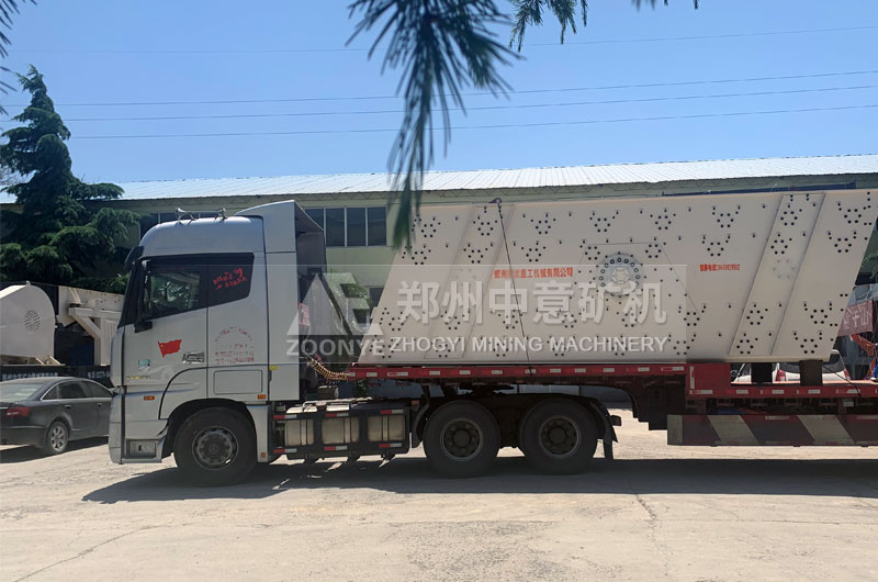 3080大型稀油潤滑振動(dòng)篩.jpg